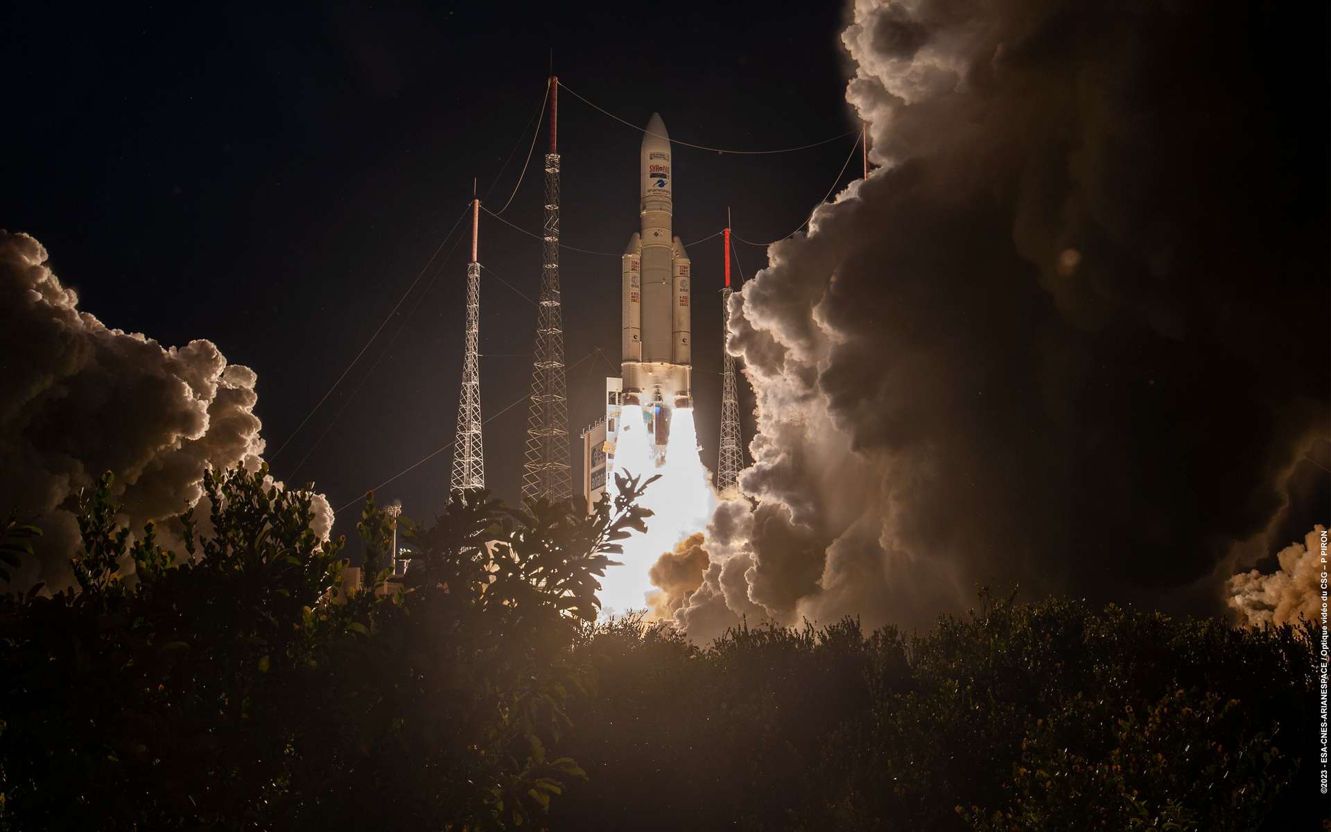 En images : Ariane 5 s'est envoyée en l'air pour la dernière fois !