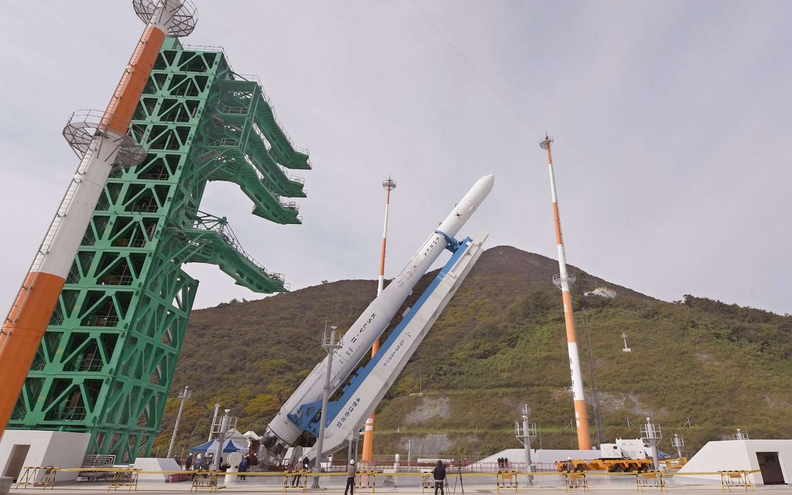 La Corée du Sud rate de peu le lancement de sa fusée nationale