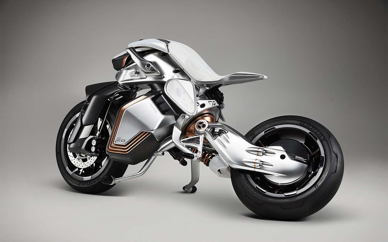 Yamaha fait un saut technologique avec sa moto Motoroid 2