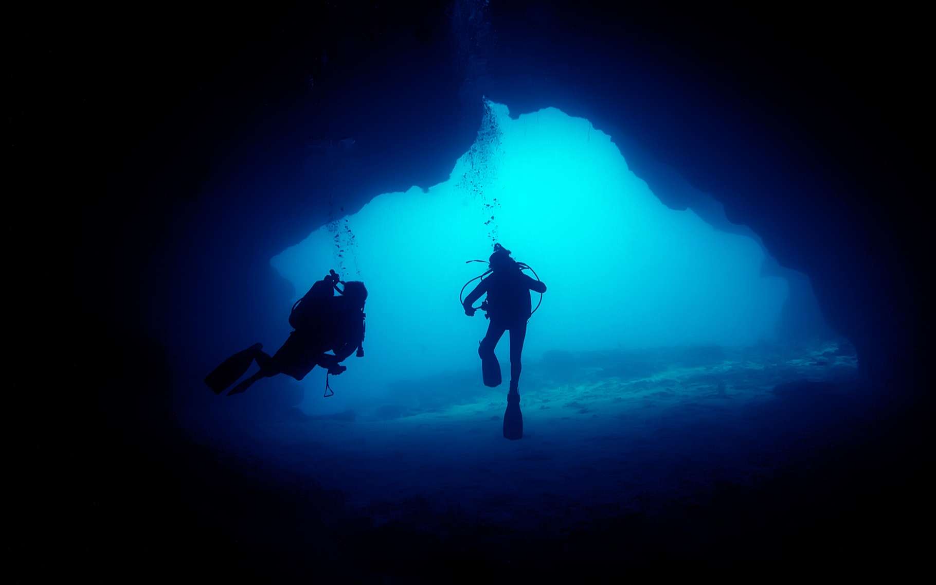 hranice-abyss-la-grotte-submerg-e-la-plus-profonde-du-monde