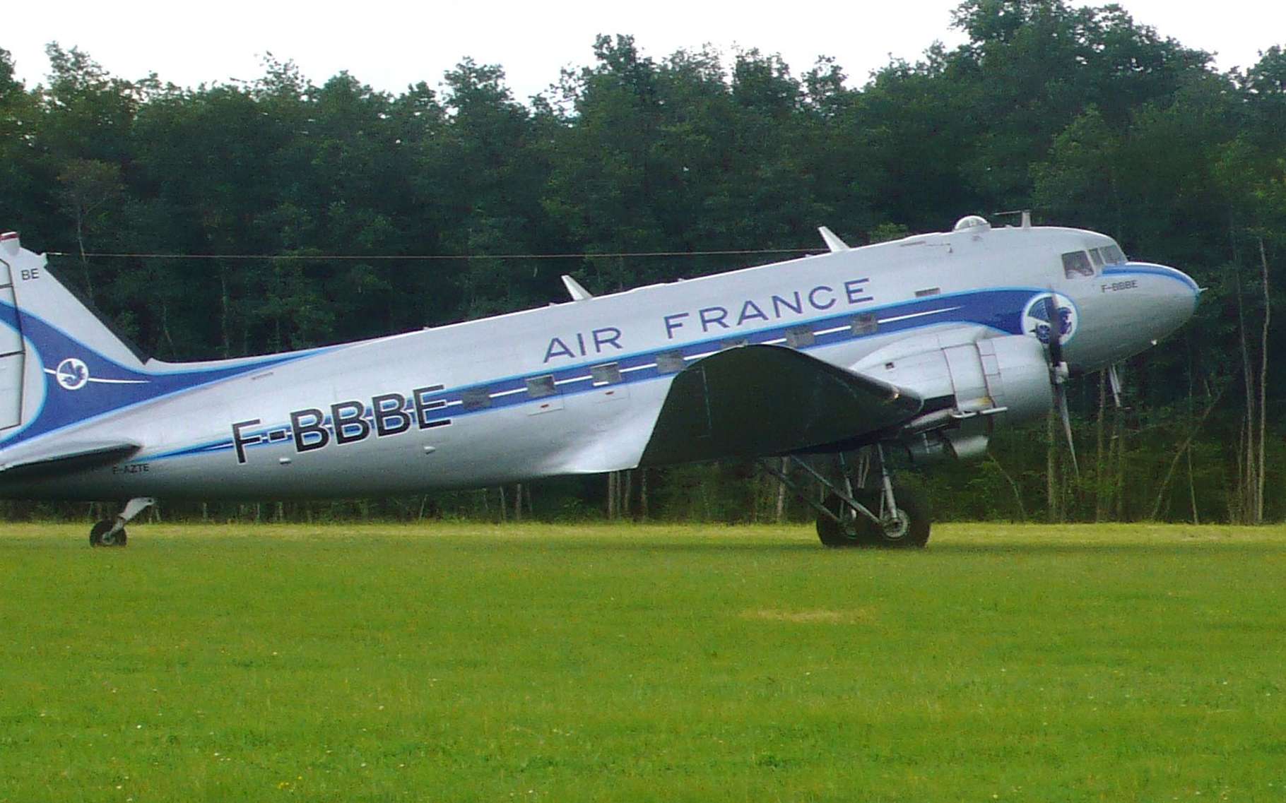 Photos | 23 Avions Légendaires Qui Ont Marqué L'histoire