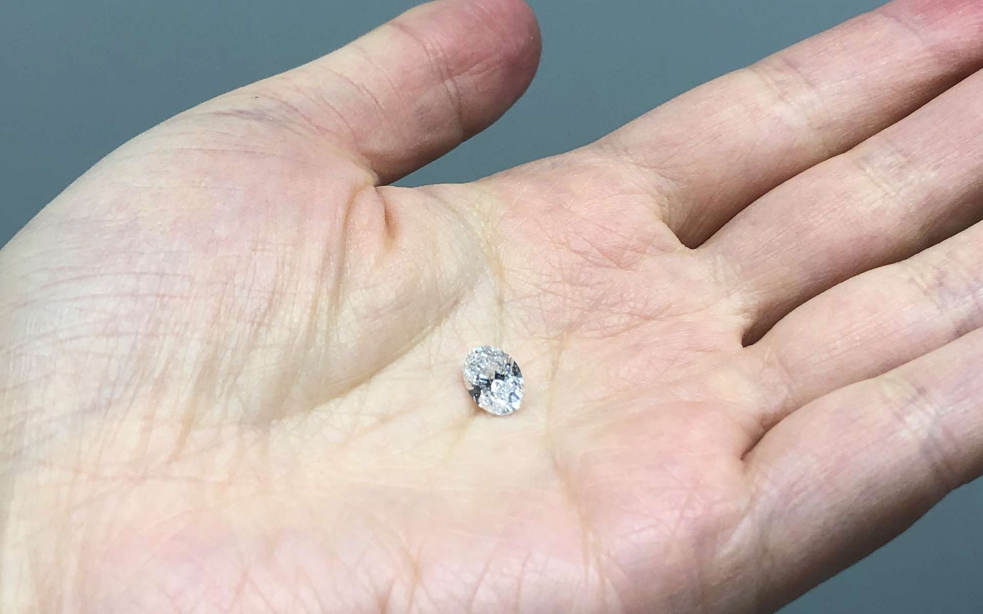Révélations d'un diamant rare sur l'eau dans les profondeurs de la Terre