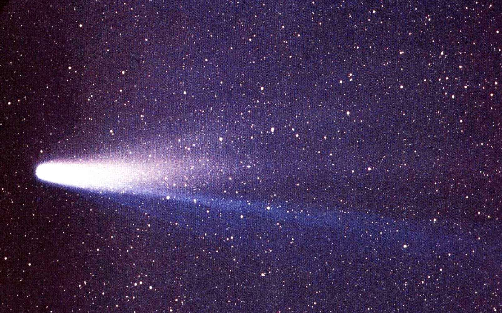 La mythique comète de Halley débute son retour vers le Soleil et la Terre