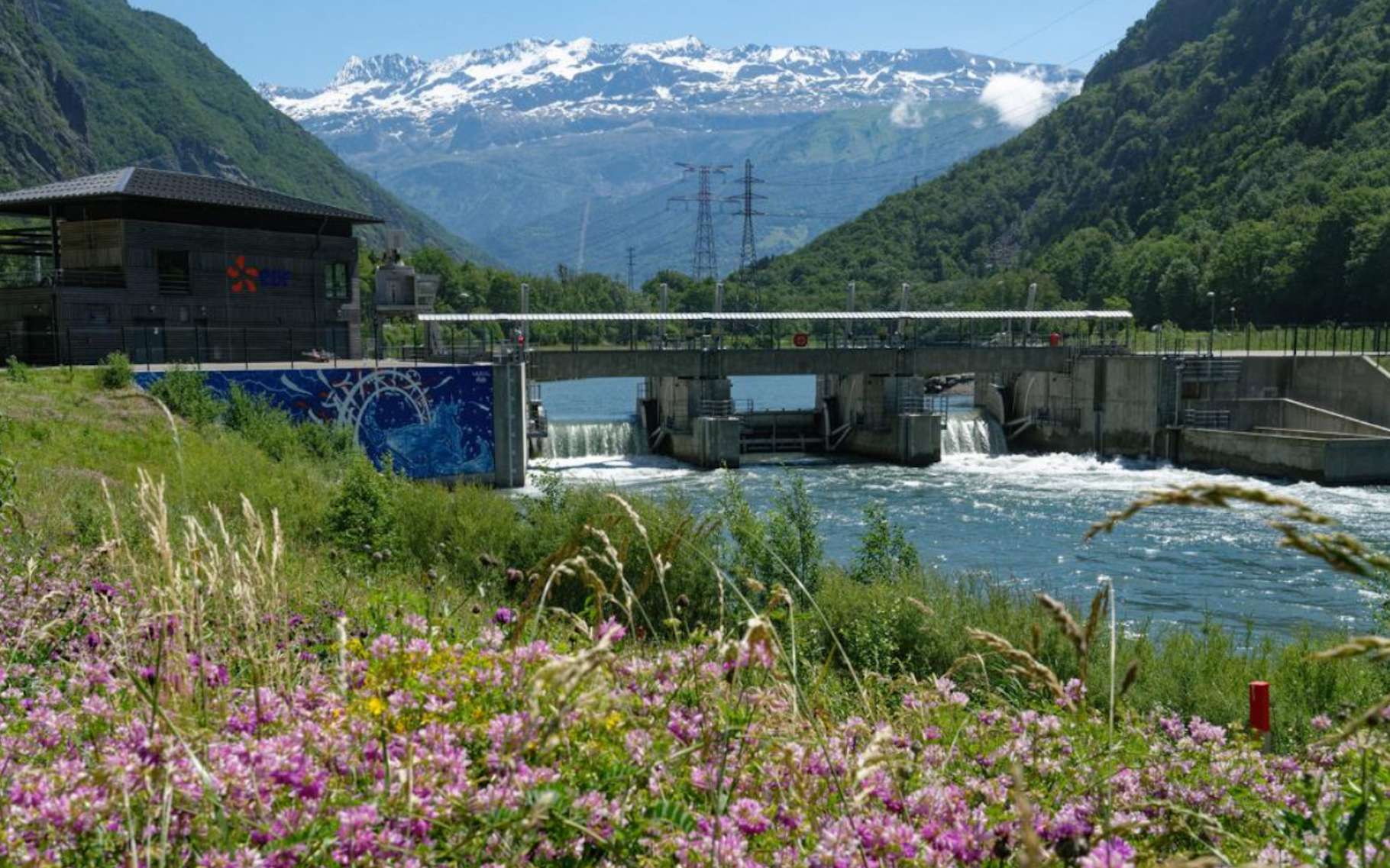 Insolite : à Romanche Gavet, une centrale hydroélectrique entièrement souterraine