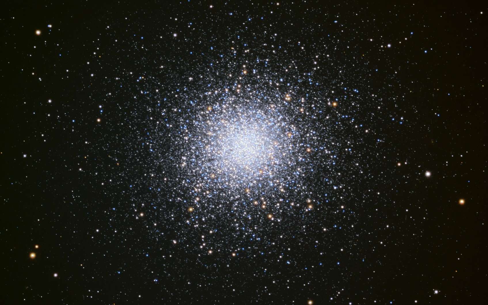 Le télescope James-Webb aurait trouvé des traces d'étoiles 10 000 fois plus massives que le Soleil !