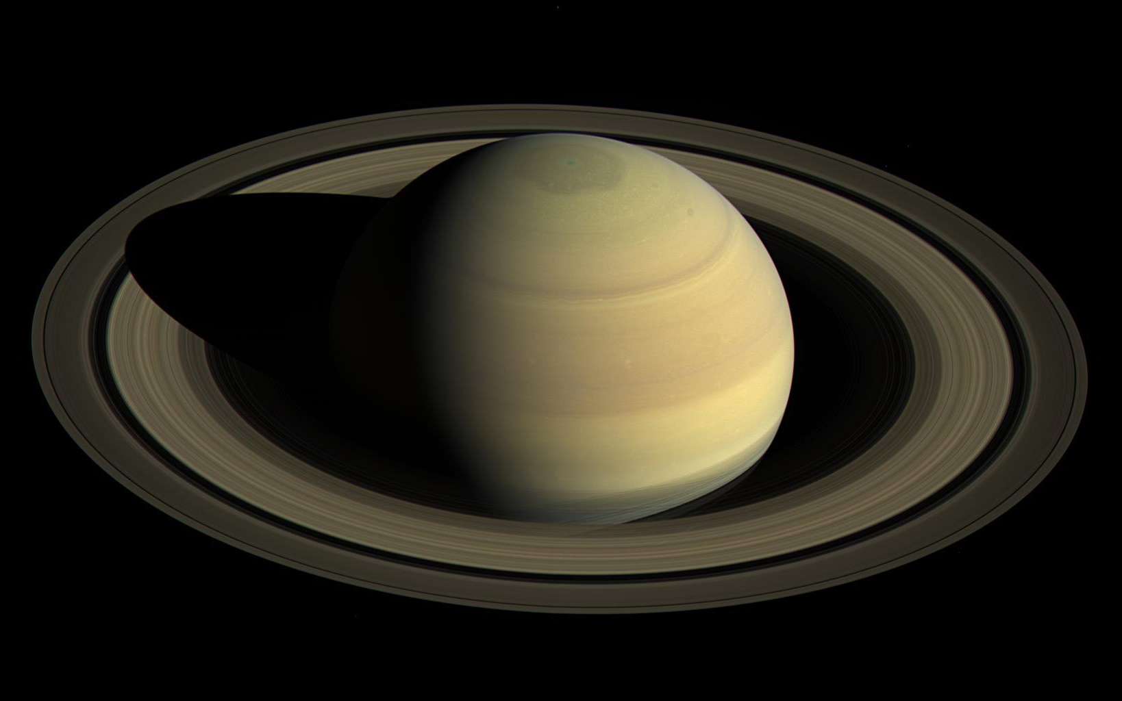 Avec la moisson de données inédites et primordiales réalisée par Cassini, le bond dans la connaissance de Saturne est énorme. © Nasa, JPL-Caltech, Space Science Institute