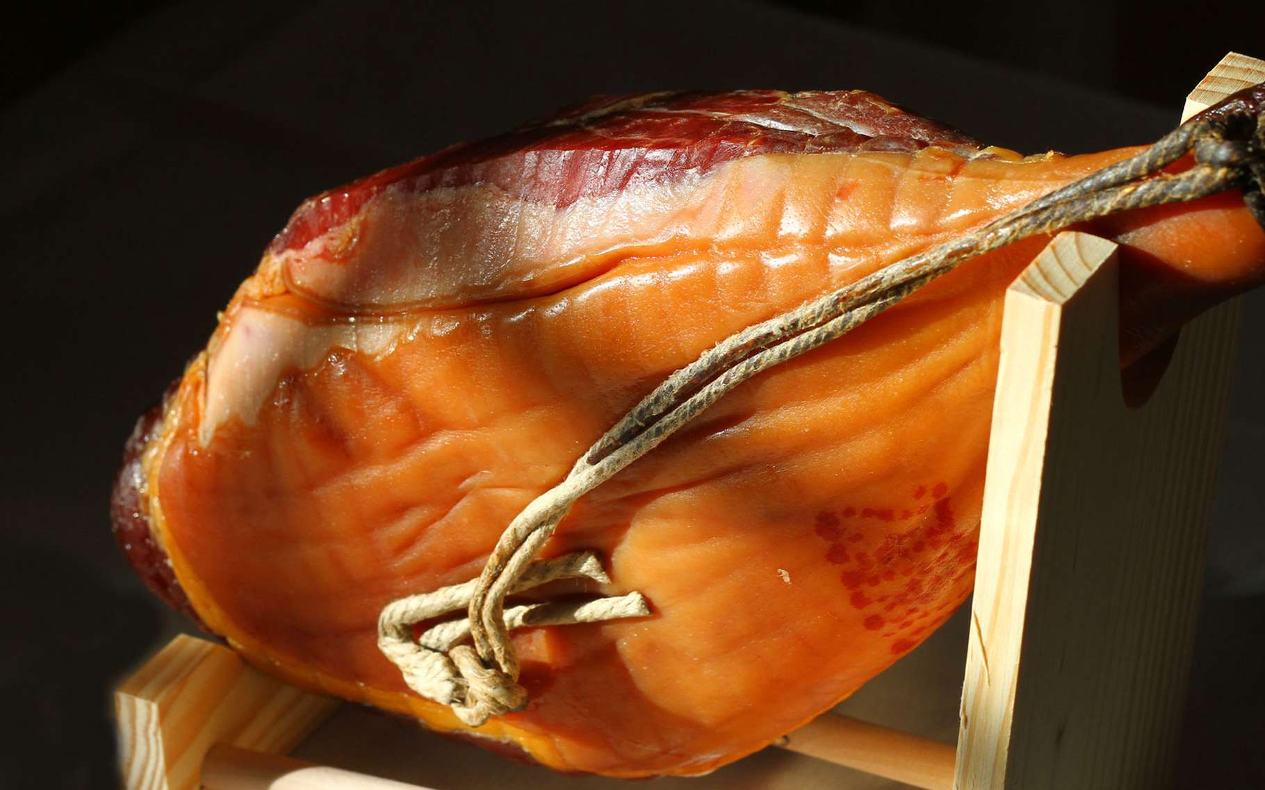 Le célèbre jambon de Bayonne Dossier