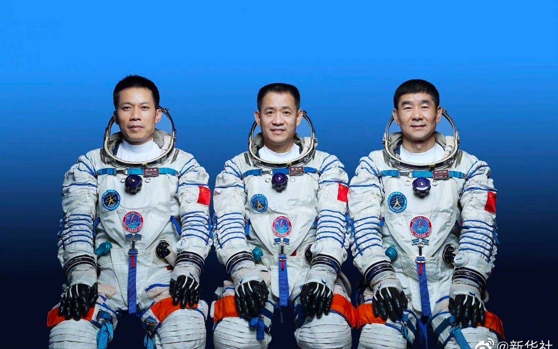 Photo of la llegada de los tres taikonautas a bordo de la Estación Espacial China