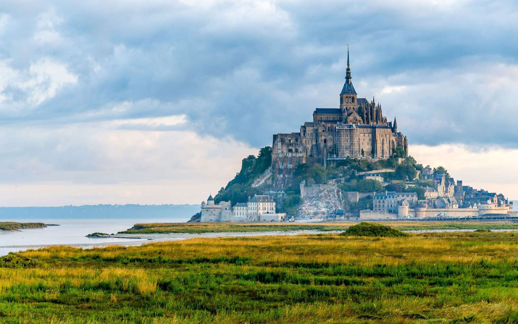 L Histoire Du Mont Saint Michel Et Son Abbaye Dossier L Histoire Du Mont Saint Michel Et Son Abbaye Dossier