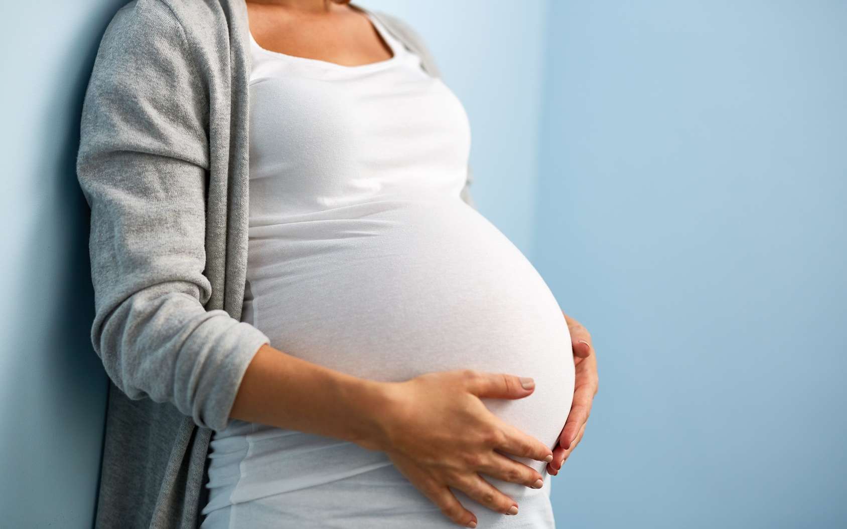 Les femmes enceintes, atteintes d'endométriose, n'ont pas plus de risques d'accoucher d'un bébé prématuré que les autres. © pressmaster, Fotolia
