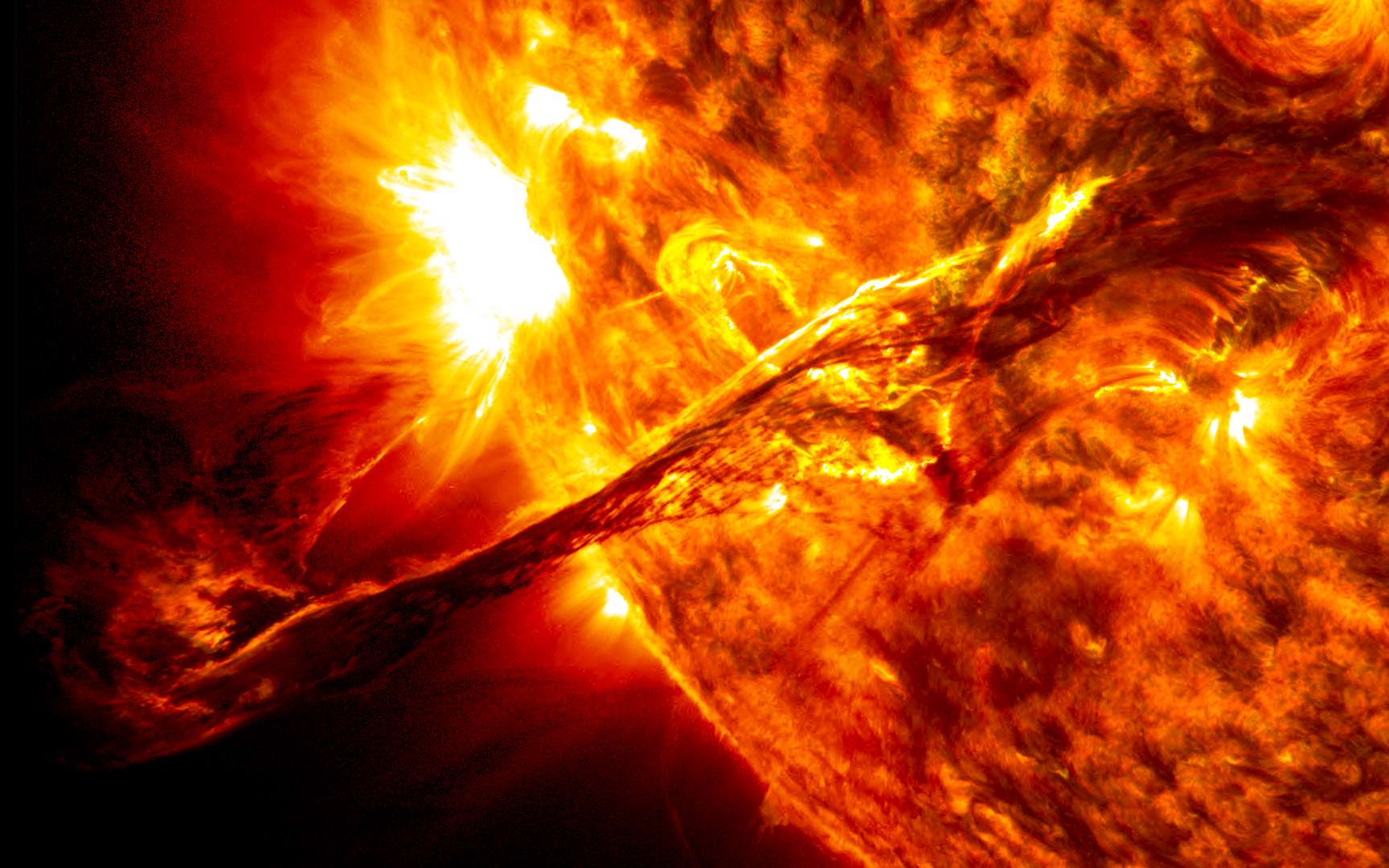 Éjection de masse coronale observée par le satellite SDO le 31 août 2012. © Nasa, SDO