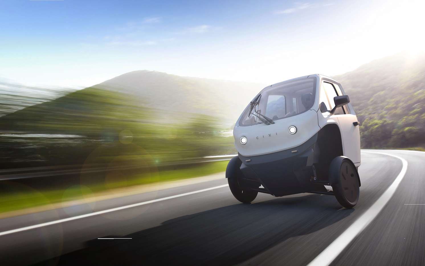 Plus qu'un vélo, pas vraiment une voiture : ce véhicule hybride peut rouler à 120 km/h !