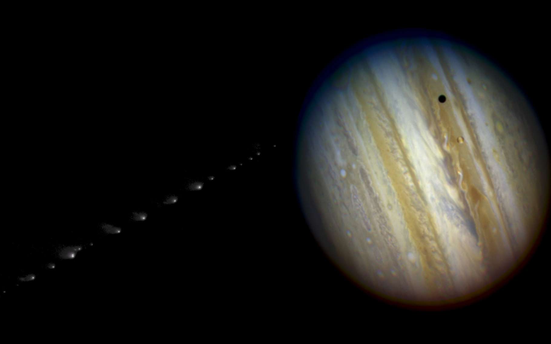 Комета шумейкера леви. Комета шумейкеров-леви 9. Шумейкер леви комета. Метеориты юпитера. Метеориты юпитера.