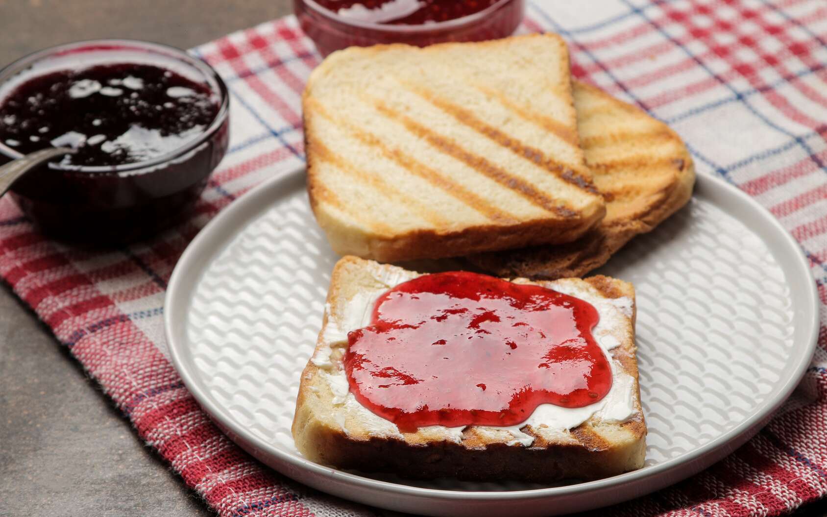 Un bon petit déjeuner permettrait d'avoir moins faim durant la journée