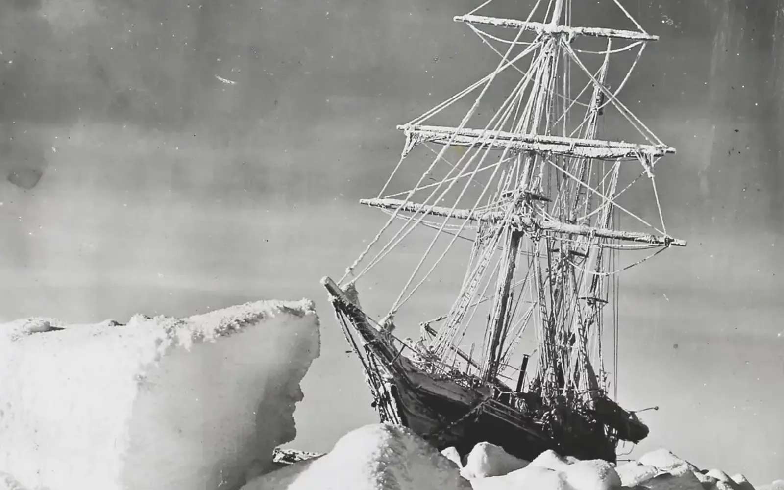 Fantôme des glaces : des images rares du mythique Endurance figé dans les abysses sous l'Antarctique