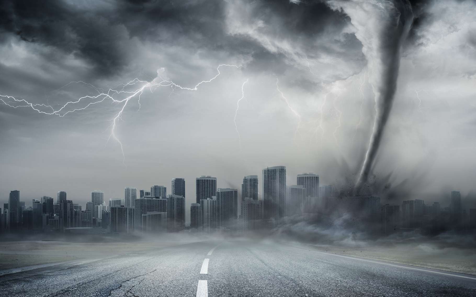 Bien que violente, la tornade est un petit phénomène comparé à l'immensité des ouragans. © Romolo Tavani, Adobe Stock