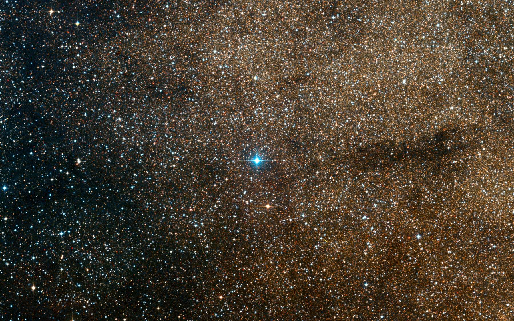 Une image du ciel extraite du Digitized Sky Survey, version numérique de plusieurs atlas astronomique. © ESO, Digitized Sky Survey 2, Davide De Martin