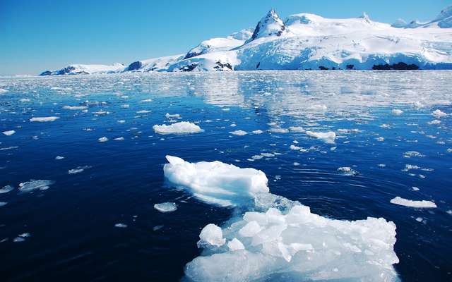 https://cdn.futura-sciences.com/buildsv6/images/wide640/d/2/b/d2b4d531a2_50160284_temperature-record-antarctique-1.jpg