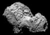 Les cosmogonistes en étaient sûrs : les molécules d'oxygène, trop réactives chimiquement et sensibles aux rayonnements, ne pouvaient pas durer longtemps ni se trouver incorporées massivement dans les comètes au début de la formation du Système solaire. L'instrument Rosina de la sonde Rosetta semble pourtant leur donner tort. En effet, de telles molécules s'échappent constamment de la comète Tchouri.