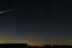 Pour celles et ceux qui auraient manqué le pic d’activité des Perséides, dans la nuit du 12 au 13 août, voici quelques-unes des plus belles photos du célèbre essaim météoritique. N’oubliez pas que la pluie d’étoiles filantes continue jusqu’au 24 août.