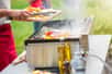 Les plaisirs de l’été font partie de vos moments préférés ? Avec votre nouvelle plancha électrique, régalez vos invités, vos amis et votre famille avec de délicieux plats grillés à souhait !