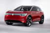 Volkswagen vient d'officialiser un nouveau concept dans sa gamme électrique ID. Il s'agit d'un SUV de 5 mètres de long doté de portières coulissantes antagonistes. Présenté au salon automobile de Shanghai, il arrivera sur le marché en 2021.
