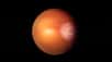 Le satellite Cheops de l'Agence spatiale européenne aurait observé des signes potentiels d'une « gloire » extrasolaire sur WASP-76b, une géante gazeuse. Ce phénomène rare ressemble à un arc-en-ciel et indiquerait des conditions atmosphériques particulières. Le télescope spatial James-Webb sera bientôt utilisé pour confirmer l'existence de ce phénomène météorologique observé seulement sur la Terre et Vénus.