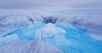 La base de la calotte glaciaire du Groenland fond à une vitesse folle. La faute à une eau de surface qui génère de grandes quantités de chaleur en tombant. Un peu à l’image de ce qui se passe dans les plus grands barrages du monde. C'est ce qu'annoncent des chercheurs aujourd'hui.