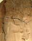 Le palais du gouverneur de la ville assyrienne antique de Tušhan a brûlé en 700 avant J.-C. La chaleur dégagée provoqua la cuisson d’une tablette d’argile sur laquelle était apposée une liste de 144 noms de femmes. Cinquante-neuf d’entre eux ont pu être analysés. Surprise : ils appartiennent majoritairement à une langue qui était inconnue jusqu’à présent. Le site archéologique de Ziyaret Tepe, en Turquie, vient donc de nous livrer un véritable trésor.