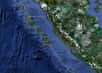 La terre a tremblé en Indonésie sous l’océan Indien, au large de Sumatra, tout près des îles Mentawaï. Un tsunami a touché les côtes et le bilan des victimes dépasse la centaine.