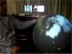 Lors d'un congrès interne des équipes de recherche de Microsoft, chacun a pu enfin voir la Sphère, un prototype d'écran tactile sphérique. Une vidéo en montre une démonstration spectaculaire.