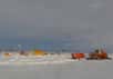 La fonte des glaces en Antarctique inquiète. Elle serait causée par l'élévation de la température des mers. Mais connaît-on précisément les effets que les changements climatiques peuvent avoir sur l’épaisseur de la banquise ? Des chercheurs ont mis en place un thermomètre géant dans le but d'effectuer un suivi à long terme de son épaisseur.