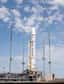Orbital Sciences, qui a remporté un contrat de lancement pour huit vols à destination de l’ISS pour un montant de 1,9 milliard de dollars, va tester son lanceur en vol pour la première fois. Le tir est prévu le 16 avril.