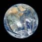 Après le succès de l'image géante de la Terre réalisée par le satellite météorologique américain Suomi NPP et centrée sur l'Amérique du Nord, la Nasa récidive en présentant cette fois l'autre hémisphère.