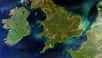 Les verdoyants paysages d’Irlande, du Royaume-Uni et du nord-ouest de la France sont les sujets de cette image du satellite Envisat, prise lors d’une rare journée sans nuages.
