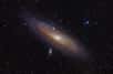 La galaxie d’Andromède – aussi appelée M31 ou NGC 224 – est une galaxie spirale située à environ 2,5 millions d’années-lumière de notre Terre. © Adam Evans, NotFromUtrecht, Wikipédia, CC by-2.0
