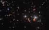 Le phénomène de lentille gravitationnelle est bien connu des astronomes. Ils l’utilisent pour étudier des galaxies lointaines. Et aujourd’hui, grâce à l'œil aiguisé du télescope spatial James-Webb, pour en apprendre plus sur celle qu’ils appellent l’« hippocampe cosmique ».