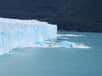 Une récente étude menée par des scientifiques américains montre que la fonte de la glace immergée de l’Antarctique et du Groenland pourrait s'accélérer au-delà de ce que les modèles ne prévoyaient.