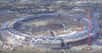 Apple est en train de construire son nouveau quartier général basé dans sa ville historique de Cupertino, en Californie (États-Unis). Rêvé par Steve Jobs et supervisé par l’architecte Norman Foster, le bâtiment aux lignes futuristes ressemblera beaucoup à une soucoupe volante. La dernière vidéo du chantier filmée par un drone permet de saisir le gigantisme du projet.