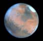 Le plan d'exploration martienne de la NASA tend à réaliser trois objectifs scientifiques : comprendre l'évolution de la planète rouge, détecter la présence passée ou actuelle d'eau et identifier les zones les plus propices à des missions habitées.
