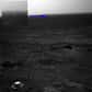 Le rover Spirit de la mission MER de la NASA poursuit son activité opérationnelle plus de un an après son atterrissage sur Mars. Il continue d'envoyer quotidiennement son lot de photos. Quelle n'a pas été la surprise des scientifiques de voir que leur petit rover a réussi l'exploit de photographier un tourbillon de poussière (sol 420, dust devils en anglais), un phénomène majeur dans la météorologie de la planète et généralement de courte durée (la plupart ne vivent que quelques heures). Ce qui explique pourquoi les ingénieurs du JPL n'ont pas demandé à Spirit de réaliser une série de clichés de son évolution.