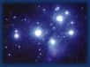 Les étoiles massives se forment-elles en s'alimentant d'un disque de poussières et de gaz environnant ou par la fusion de deux étoiles plus petites ? De manière indépendante, deux équipes d'astronomes ont trouvé des éléments en faveur de la première hypothèse, laquelle est considérée comme s'appliquant aux petites étoiles, la nôtre par exemple.