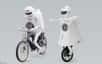 Murata Boy est un robot tout à fait épatant. Il a un sens de l'équilibre tel qu'il peut faire du vélo. Son binôme, Murata Girl, n'est pas en reste. Perchée sur un monocycle, elle est capable de suivre des chemins courbes. Découvrez ces incroyables robots en image.