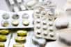 Depuis le 19 décembre 2012, les médicaments peuvent être vendus sur Internet par des pharmacies. Un nouvel arrêté, qui entrera en vigueur le 12 juillet prochain, étend la législation de 450 produits à près de 4.000 médicaments, tous vendus sans ordonnance.