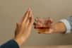 Plusieurs études antérieures ont fait état d'un amincissement cortical généralisé chez les personnes souffrant de troubles liés à la consommation d'alcool. Une nouvelle étude suggère que quelques mois suffisent au cerveau pour qu’il se restaure lui-même.
