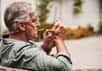 Si la consommation de cannabis est néfaste pour le cerveau des jeunes, qu'en est-il chez les personnes plus âgées ? © Tinashe Njaku, Adobe Stock