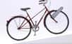 Le Clip est un astucieux kit basé sur un moteur à friction qui transforme un vélo classique en vélo électrique en quelques secondes.