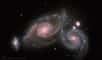 Déjà avec le télescope Hubble, on pouvait observer des galaxies anciennes qui étaient anormalement brillantes pour certaines émissions liées à l'atome d'hydrogène. En fait, pour certaines galaxies, les plus lointaines, elles ne devaient même pas être observables au niveau de ces émissions si elles étaient vues moins d'un milliard d'années après le Big Bang. Le James-Webb vient de permettre de trouver la clé de l'énigme du fait qu'on pouvait les voir au moins déjà 500 millions d'années après le Big Bang.