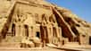 Partez pour un voyage en Égypte à la découverte de certains des plus beaux trésors de l'Égypte antique. Monuments, statues, bijoux : plongez, à travers ces objets de toute beauté, au temps des pharaons et des pyramides.