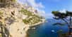 Calanques, arches, grottes, dolines et poljés façonnent le paysage sous-marin de la côte méditerranéenne, faisant de la Provence un site géologique privilégié de la plongée.